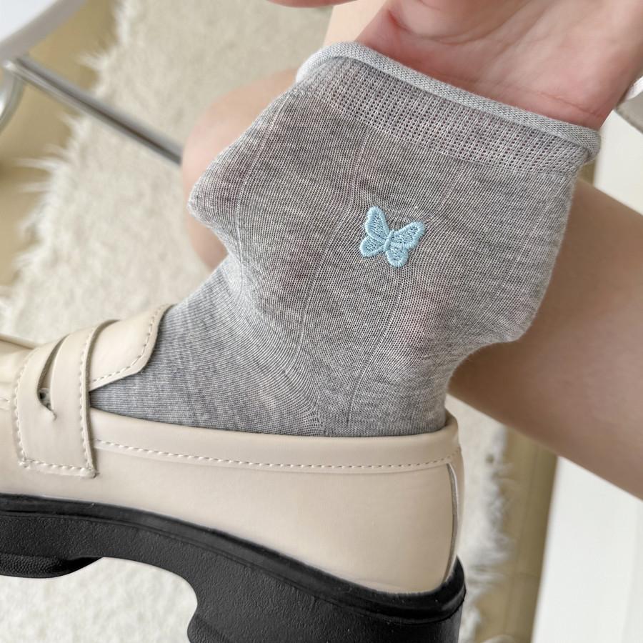 Women's Spring and Autumn Mesh Bow Embroidery Mid-calf Socks, Women's Slimming Trendy Socks, Rolled-up Postpartum Socks