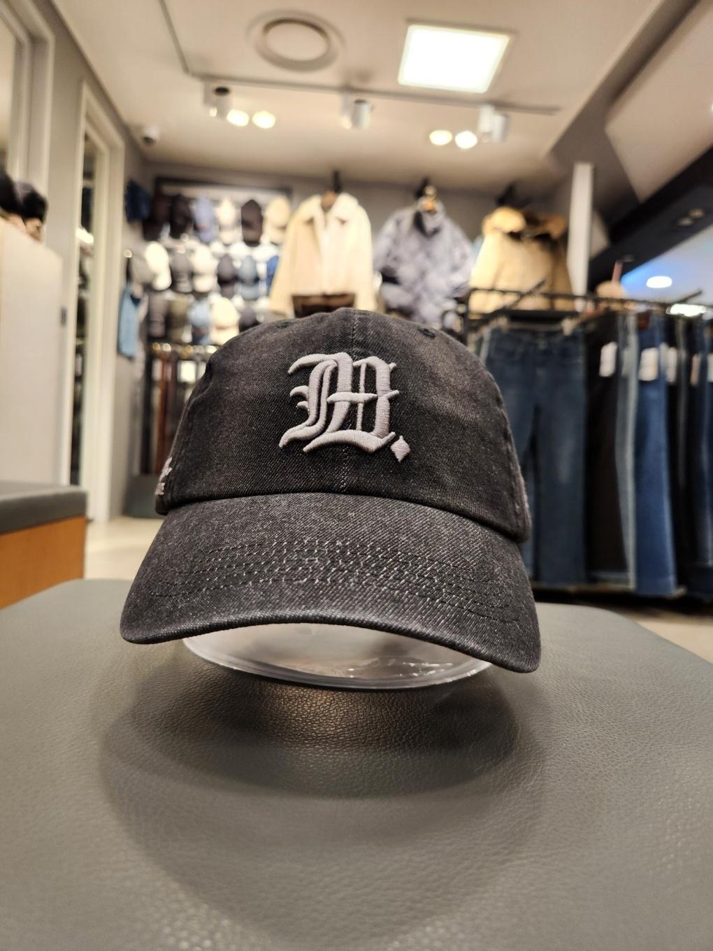 [Buckaroo Dongsuwon] Uni Denim Big Logo Embroidered Ball Cap B225AP330P