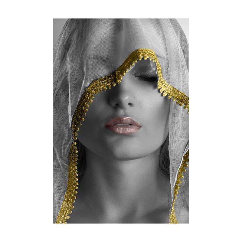 Goldene Make-up Frauen Leinwand Gemälde Poster und Druck nordischen Stil Wand Kunst Bilder skandinavische Cuadros für Wohnzimmer Dekor