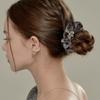 BESTY Royal Velvet Bianca Hair Scrunch