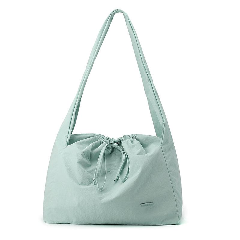 Niche Women's Bags Large Capacity Lightweight Tote Bags Fitness Sports Shoulder Messenger Women's Bags
