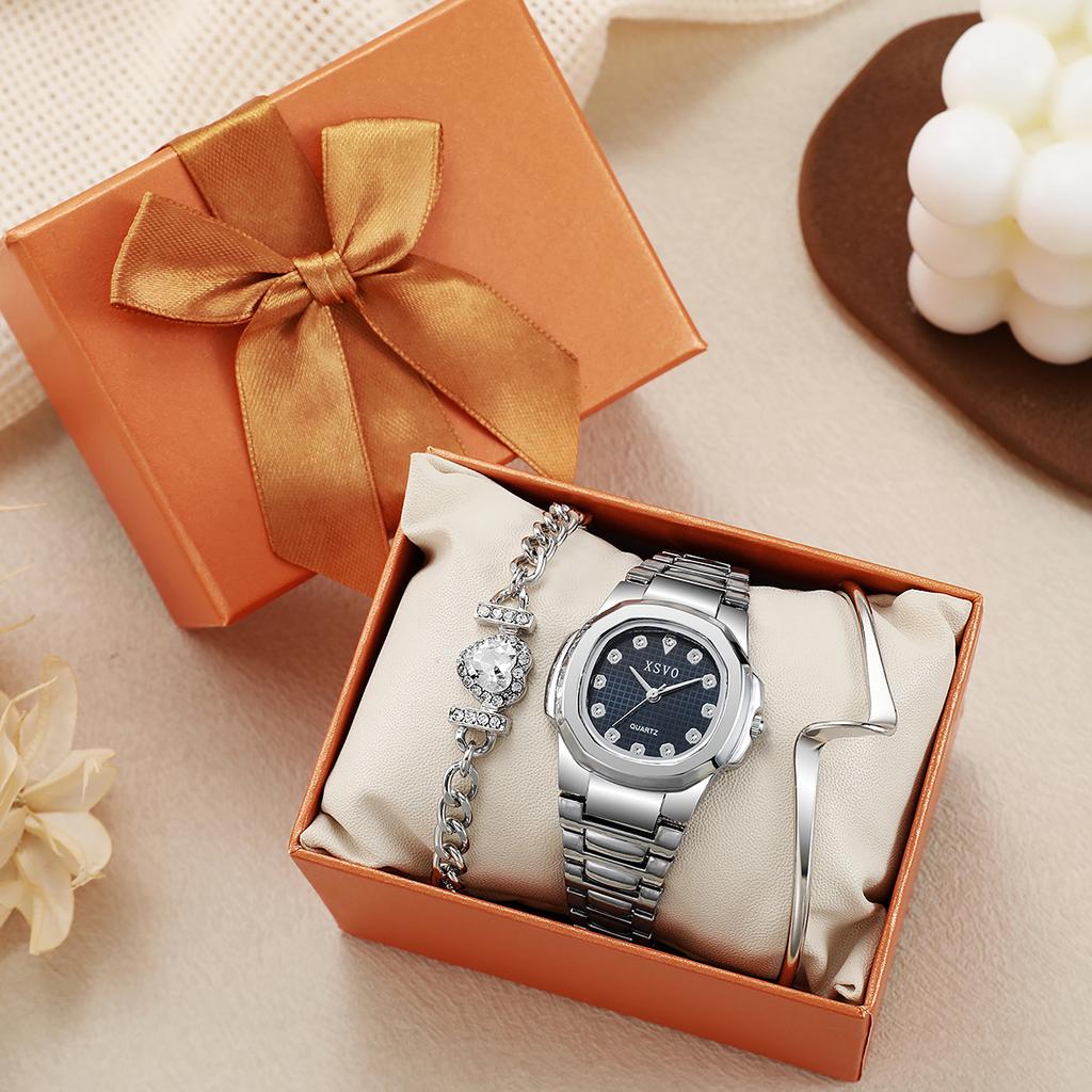 No gift box, small batch watches, Korean version of the square versatile quartz watches   heart-shaped diamond bracelet 3 sets