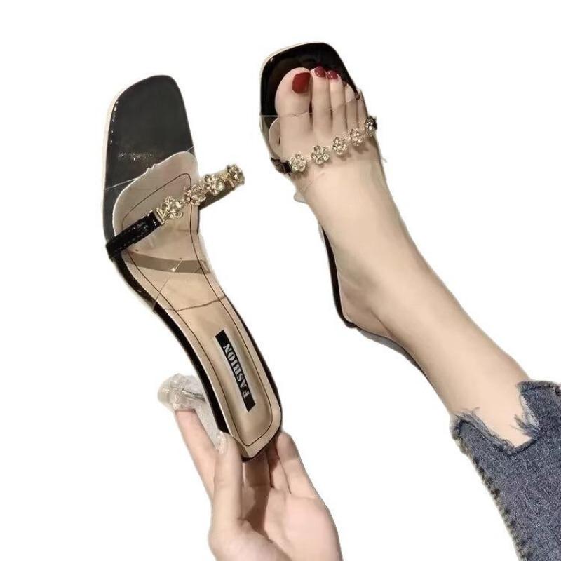 Neue High Heels Ein-Schulter-Schuhe Hausschuhe Vielseitige Schuhe Lässige Sandalen