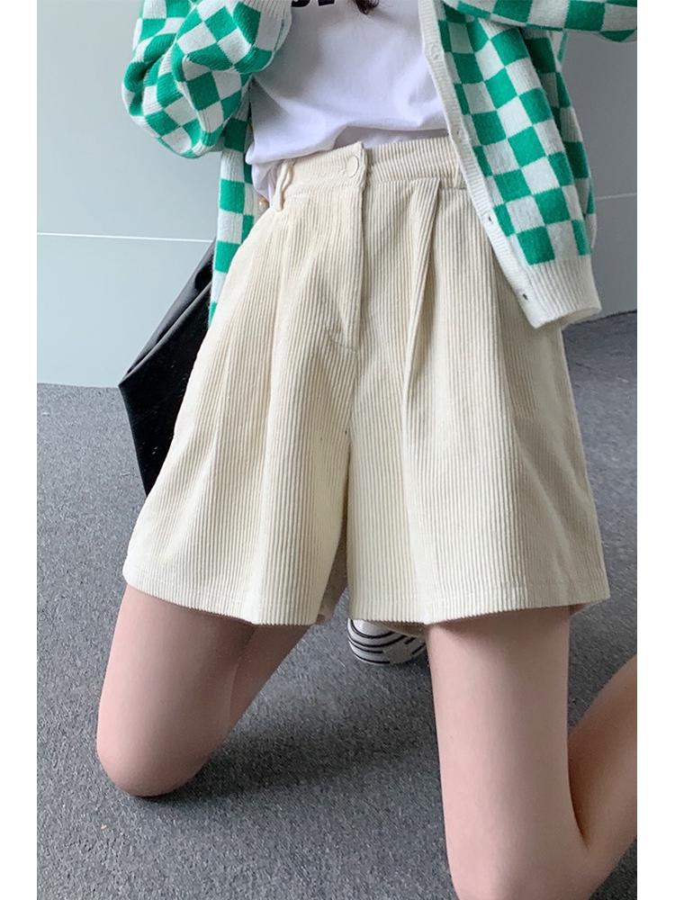 

2024 Шорты из вельвета большого размера с высокой посадкой и эластичным шнурком - Утягивающие черные широкие повседневные шорты для женщин S абрикосовый