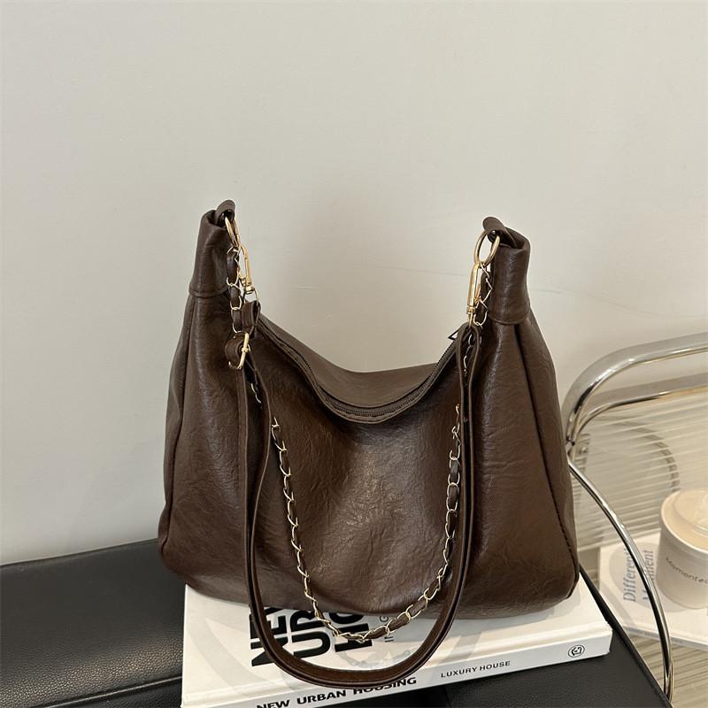 Pu Leather Tote Bag For Women With Large Capacity And Zipper Closure For Daily Commute