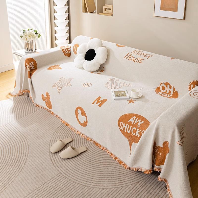 Four Seasons Universal Chenille Cute Bear Sofa Cover Towel Anti-Scratching Sofa Cover Dust-Proof All-Inclusive Cover Blanket Cushion