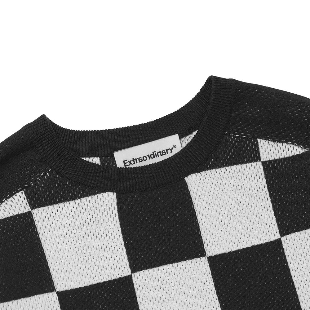 EXTRAORDINARY Checkboard Sweater Black