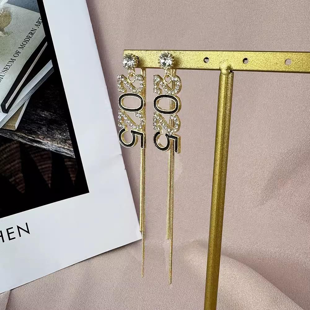 Digital 2025 Earrings Show Temperament, Diamond-Encrusted Fringed Ear Line, Exquisite And Versatile Accessories