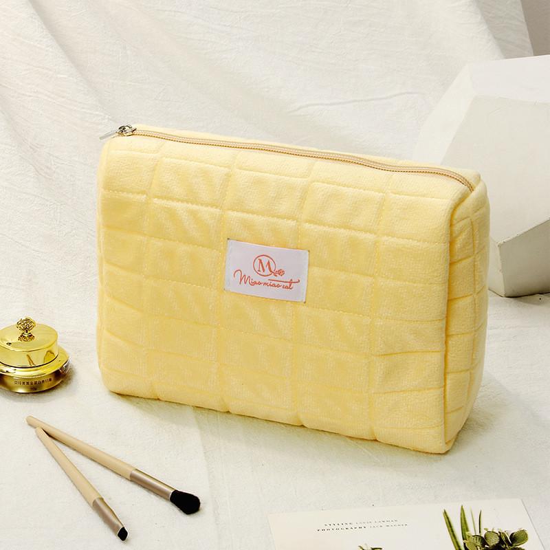 

Polyester Lining Beige Bag Cross-border New Ins Travel Storage Large Capacity Cosmetic Bag StyleH