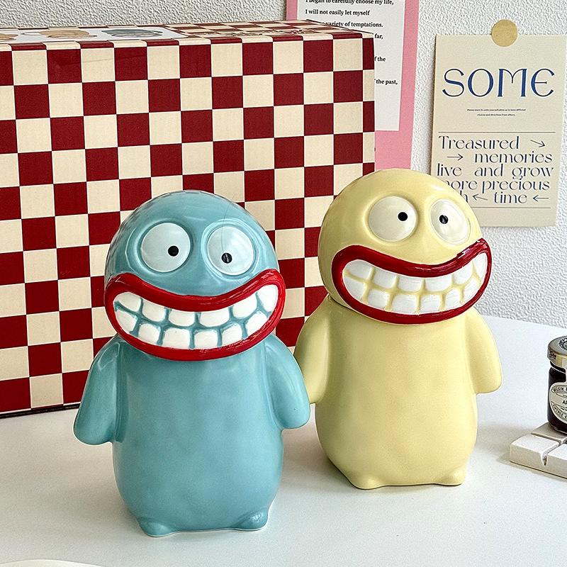 High-value birthday gifts for classmates and teachers in the school season, funny ceramic mugs for girlfriends, practical souvenir boxes
