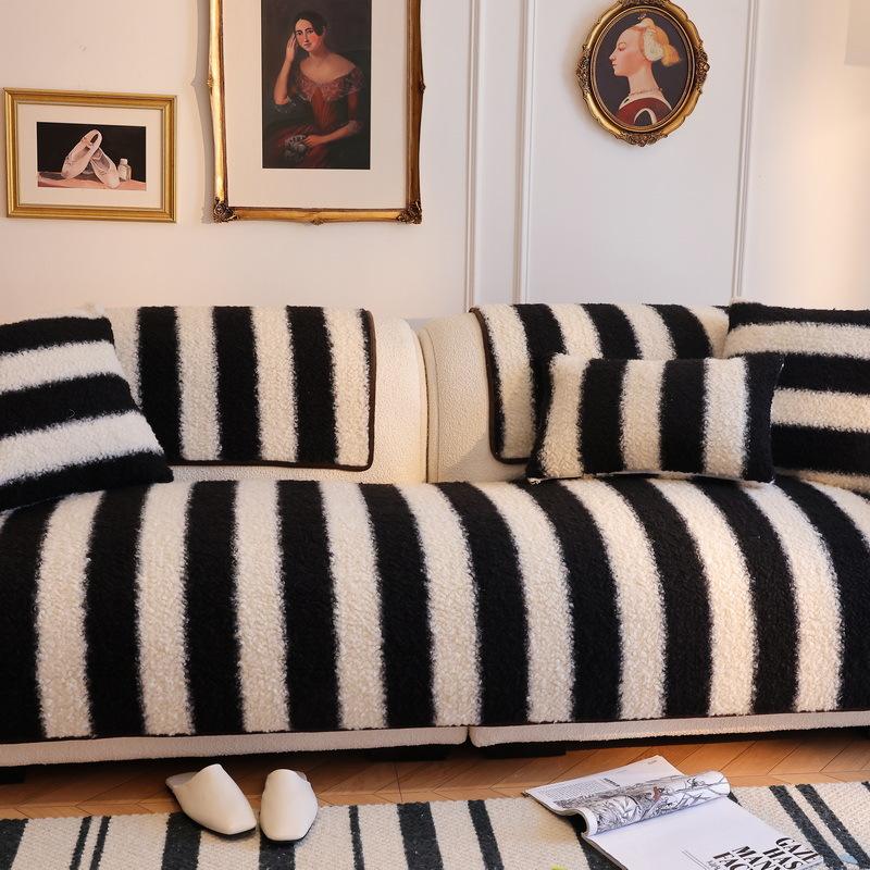 Lamb Wool Sofa Cushion, Anti-Skid In Autumn And Winter, High-Grade Plush Seat Cushion, Universal In All Seasons  New Cover Cover Cover