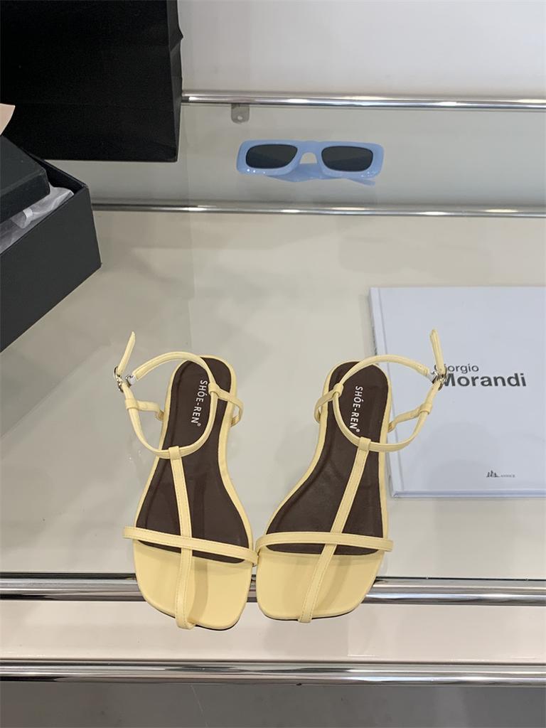 Flat Bottom Thin Strap Toe with Sandals Women's 2025 Spring and Summer New Outer Wear Single Shoes Women's Beach Roman Sandals