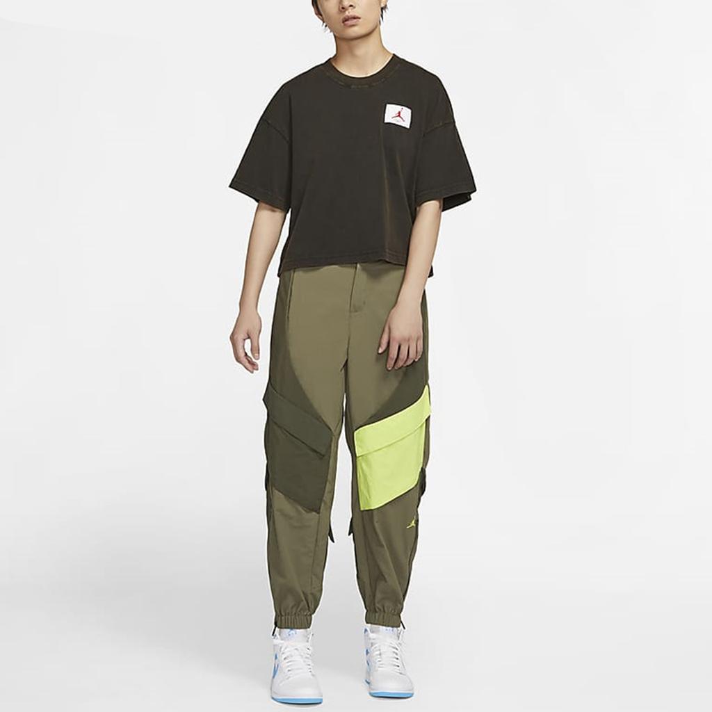 Jordan Essentials Boxy Logo Loose Fit Sports Short Sleeve T-Shirt Women Tops Black CZ4140-010