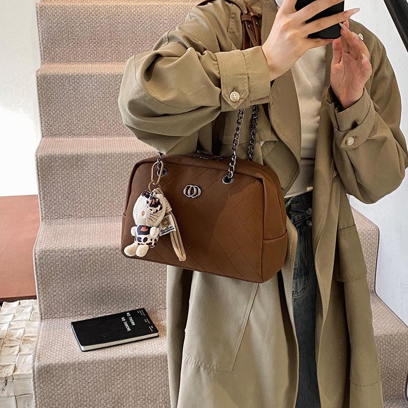 2025 New High-texture Bowling Pillow Bag Women's High-end Foreign-style Chain Handbag Single Shoulder Messenger Bag