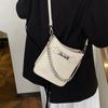 Korean version of fashion chain portable small bag women's bag 2025 new simple small square bag versatile shoulder messenger bag