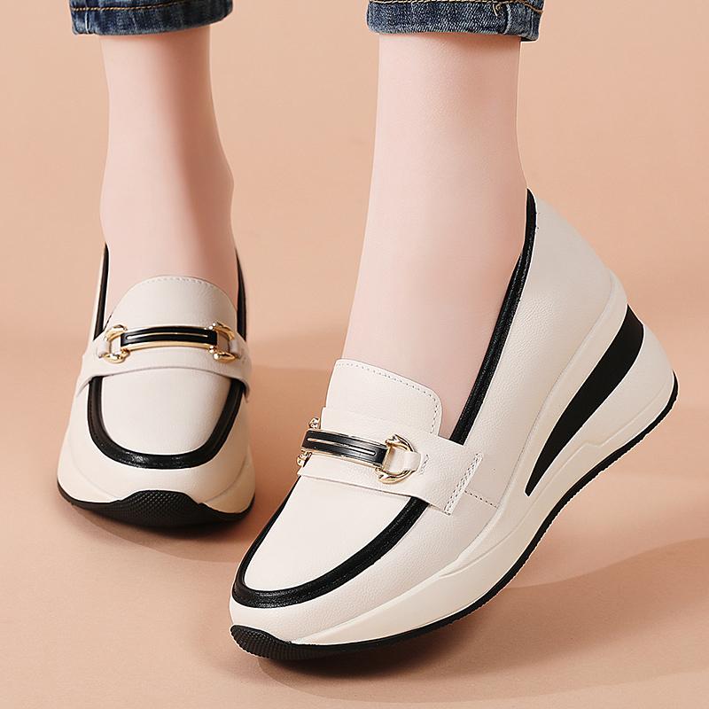 Women Slip on Platform Loafers Casual Leather Business Office Shoes Thick Sole Height Increase Shake Shoes Large Size