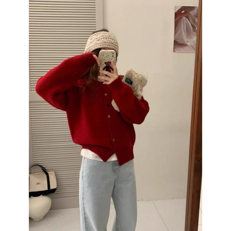

Autumn and winter new knitted cardigan design sense round neck long sleeve thick solid color short versatile sweater jacket women average size