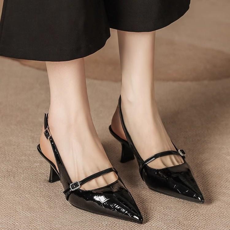 Thin Heel Bag Head Empty Sandals Women's 2025 Spring and Summer British New Pointed Back Strap Professional High Heels Women