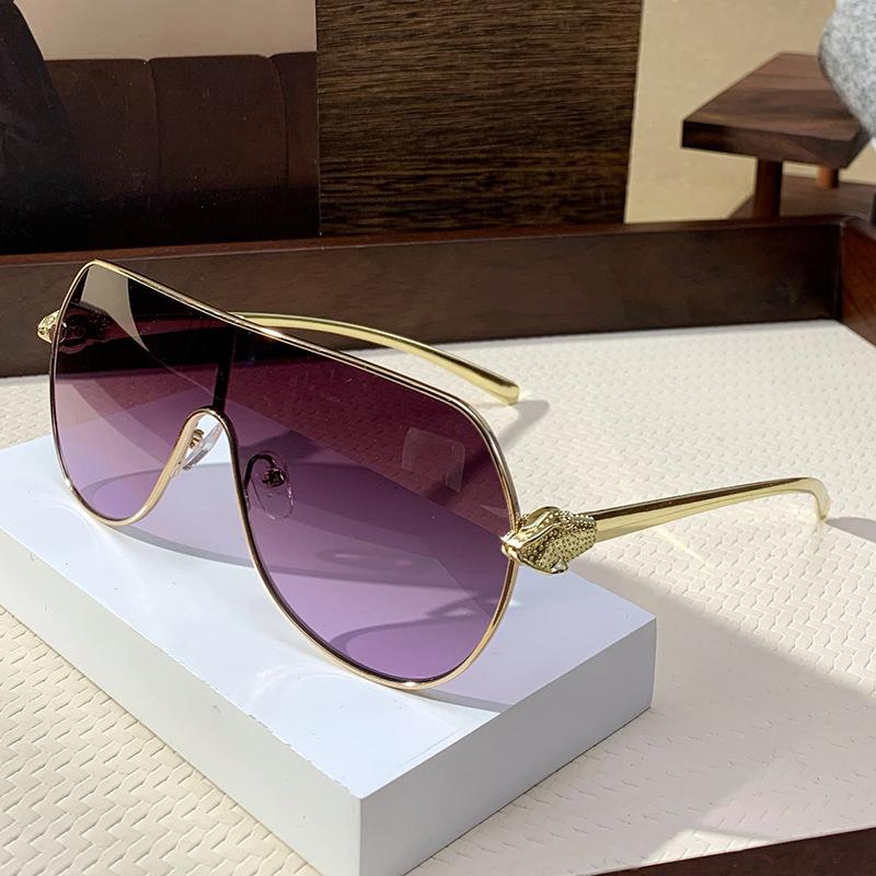 Vintage Oversize Square Sunglasses for Women New Fashion Brand Alloy Gradient Elegant Sun Glasses Ladies Sexy Driving Shades
