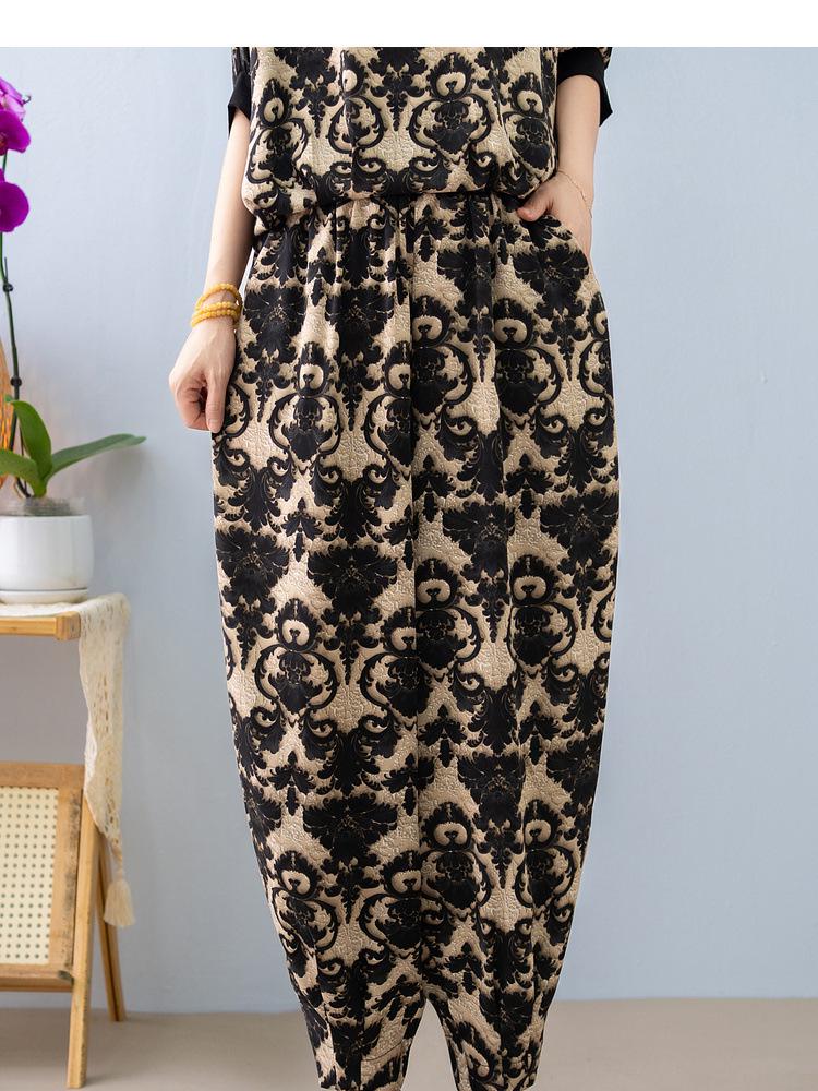 Plus Size Ethnic Style Women's Striped T-Shirt and Joggers Set for Middle-Aged Moms