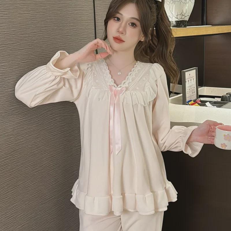 Autumn/Winter Women's Lace Velvet Pajama Set - Long-Sleeved, Soft, Warm, Princess Style