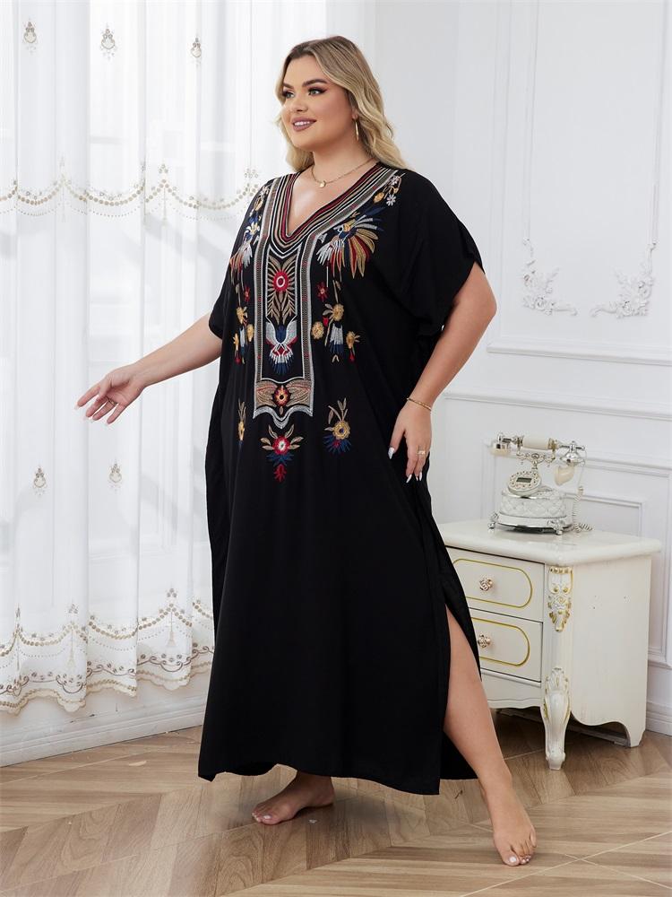 EDOLYNSA Schickes, lockeres Robenkleid im ethnischen Stil mit Stickereien 2024 für Damen, schwarzer V-Ausschnitt, Fledermausärmel, Kaftan, Urlaub, Strand, Bademode, Cover Up Q1688