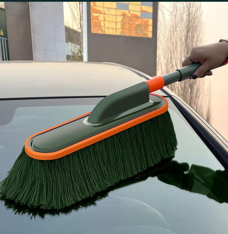Car Dust and Snow Cleaning Brush with Retractable Rod