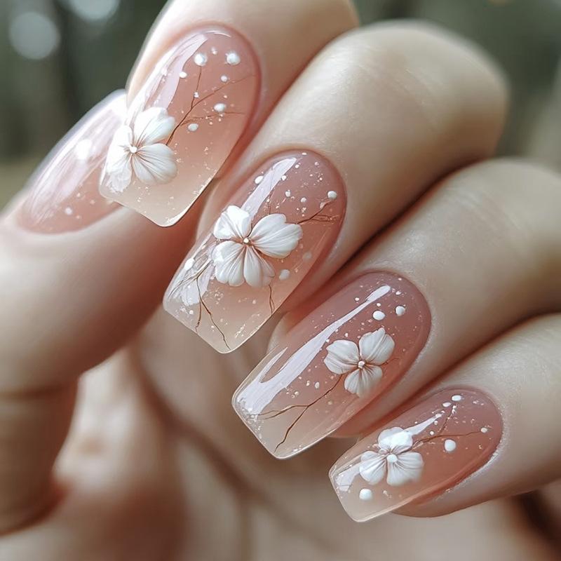 Gentle Fairy Energy Gradual Change Flowers Fashion Summer Sweet Girl European and American Ins Wind Removable Manicure Pieces 24 Pieces