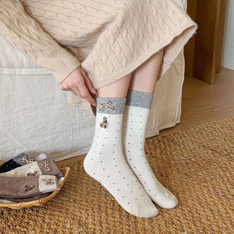 Autumn and Winter Bear Embroidered Bow Cartoon Versatile Mid-calf Socks for Women In Contrasting Colors Cute Cartoon Dot Pile Socks
