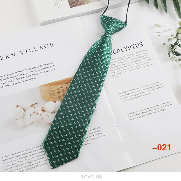 Children's Small Tie with Creative Fun Cartoon Polyester Short Lazy Knot Free Tie 6cm