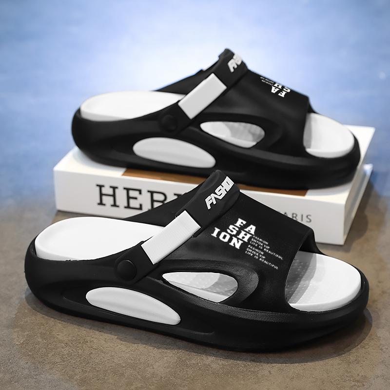 Sandals, light and breathable beach shoes, one-word soft-soled casual driving slippers