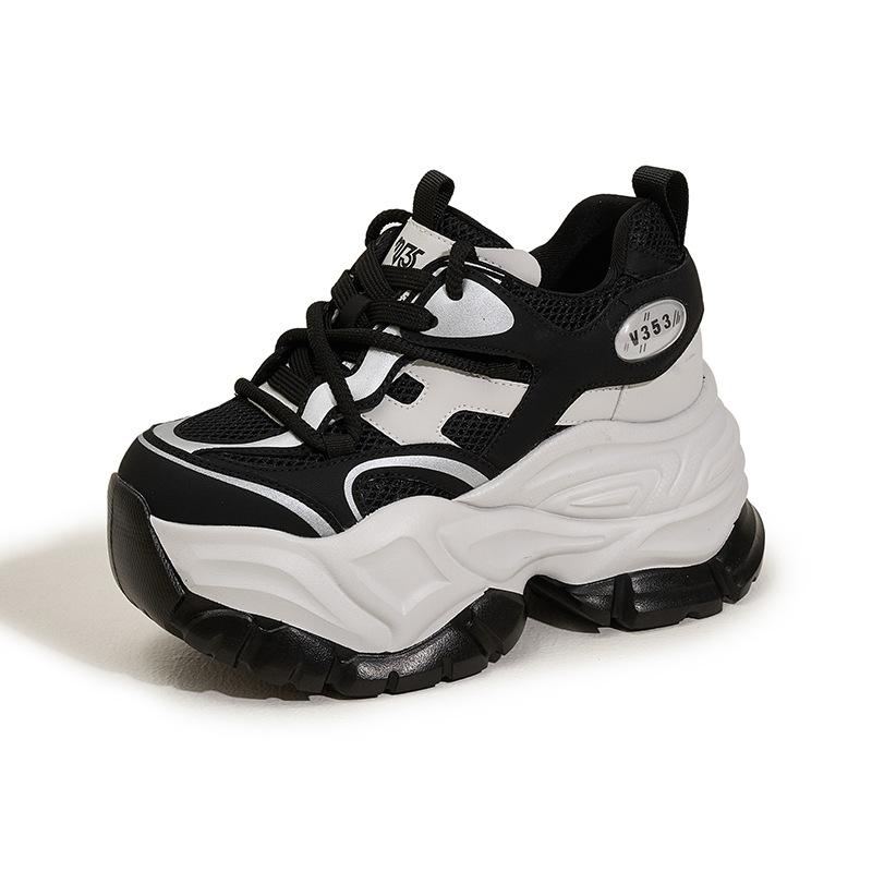 

Thick-soled dad shoes women s 2025 spring new models, small people show their feet, small inner height increase women s shoes, mesh versatile casu 39 чёрный