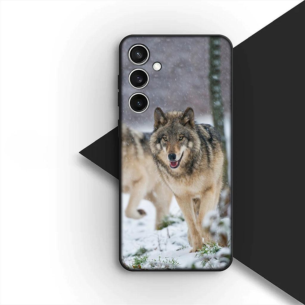 Casing Phone Cover for Samsung Galaxy S22 S21 S20 FE Ultra Plus A07 A17 A15 A16 A25 A57 A37 Case  Animal Stalking Wolf Art