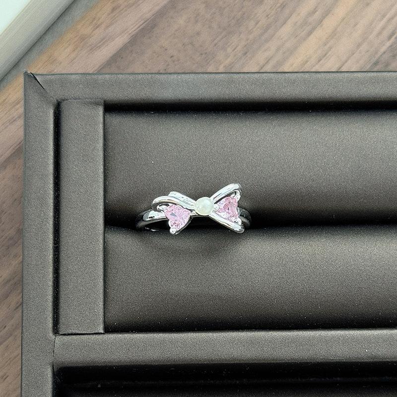 Light Luxury Niche High-End Butterfly Love Zir*****Pen Ring Temperament Full Of Diamonds Personality Super Fairy Stacked Ring Woman