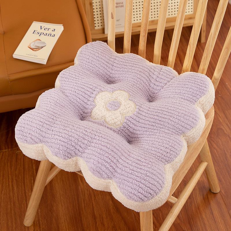 Four Seasons Thickened Cookie Flower Seat Cushion: Soft Plush Chair Pillow for Students & Office