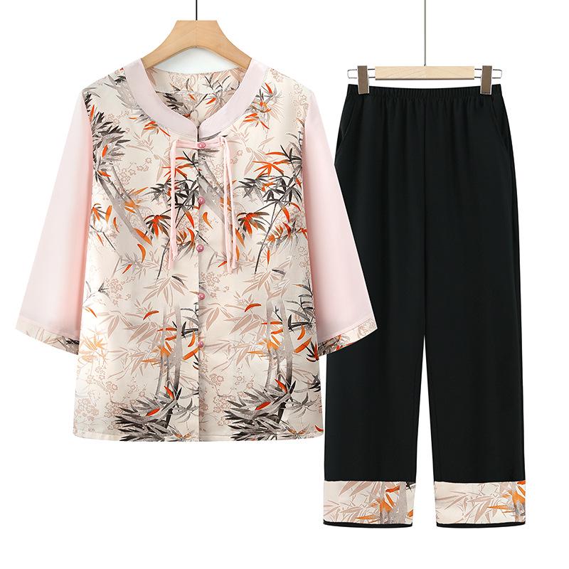 

Stylish Milk-Colored Chinese Style Top for Middle-Aged and Elderly Women 2XL (100-115 lbs) рожевий