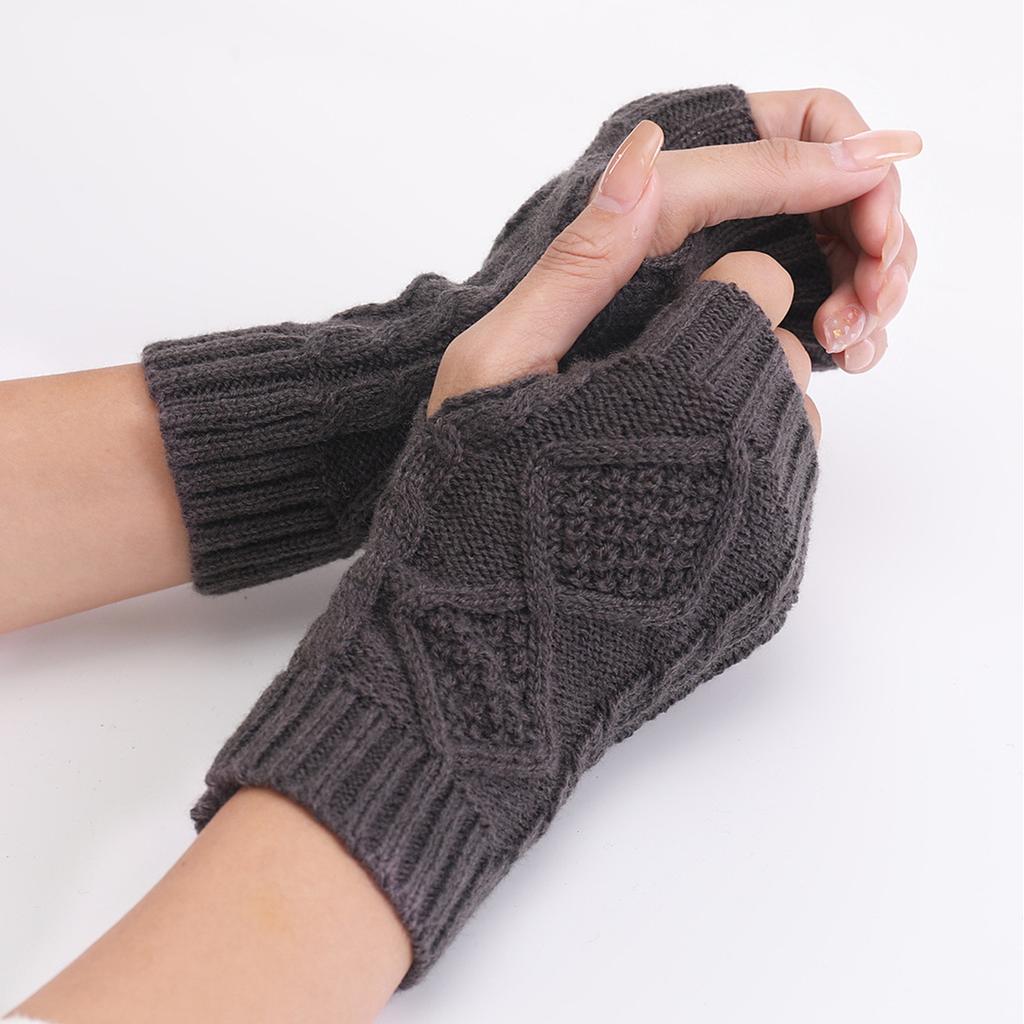 Short Diamond Shaped New Knitted Wool Warm Half Fingerless Gloves Autumn and Winter Women's Fashion Sleeves Fake Sleeves
