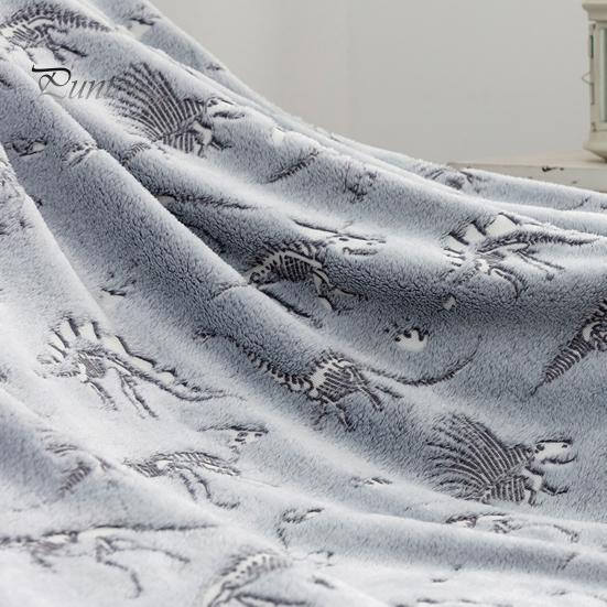 Dinosaurier-Überwurfdecke, leuchtet im Dunkeln, für Kinder, Schlafzimmer, Bett, Sofa, Reise, leichte, plüschige, gemütliche, warme Nickerchendecke fürs Büro, für alle Jahreszeiten