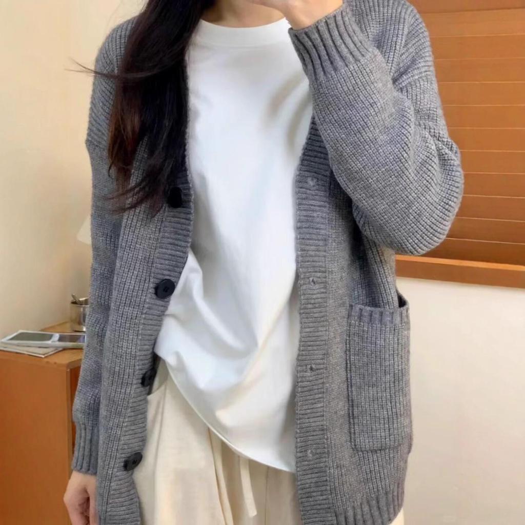 Women's Pure Cotton Long-Sleeve T-Shirt, Solid Color, Loose Fit, Ideal for Spring/Autumn; Casual, Versatile Base Layer.