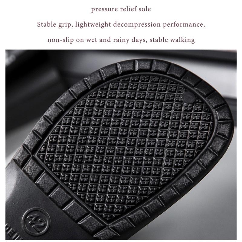 Men Chef Shoes Man Summer Beach Slippers Water-proof Oil-proof Kitchen Shoes Non-slip Garden Clogs Hotel Work Shoe EVA Sandal