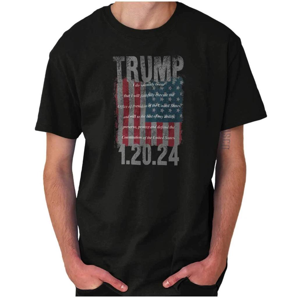 Donald Trump Präsidenteneid Amerikanische Flagge Damen oder Herren Rundhals T-Shirt Tee