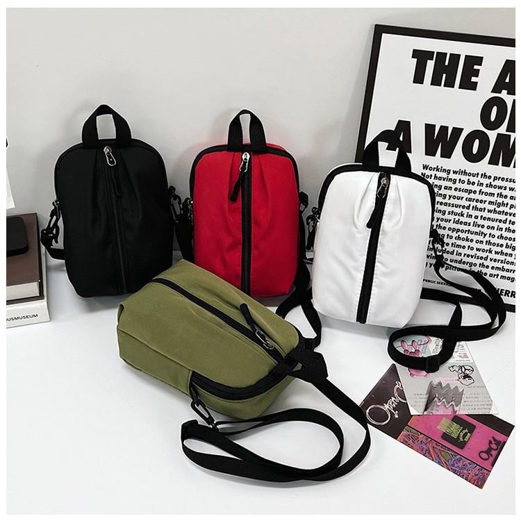 Stylish 2024 Japanese Fashion Crossbody Bag Lightweight Nylon Shoulder Bag For Daily Use
