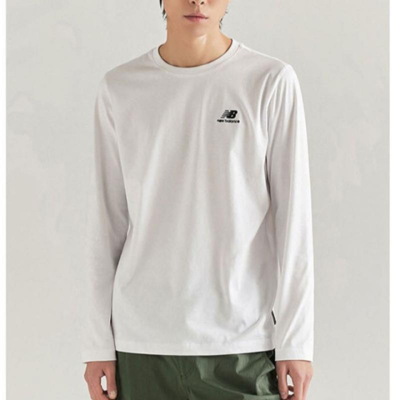 New Balance Club  Nbndd11013 Wh Essential Long Sleeve Tee Standard Fit Unisex Sweatshirt