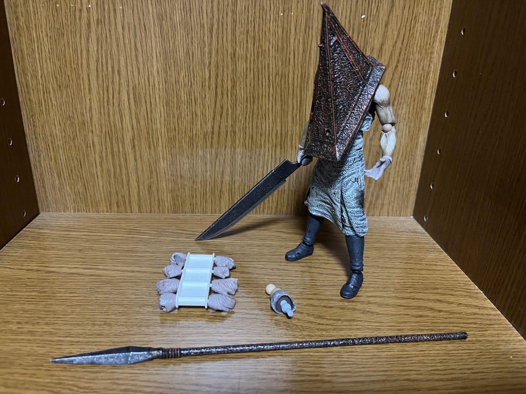 

[Б/У] figma Silent Hill Пирамидоголовый Пирамидоголовый