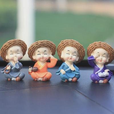 Cute Straw Hat Monk Dashboard Ornaments - Brazilian Wood Hydroponic Car Decor