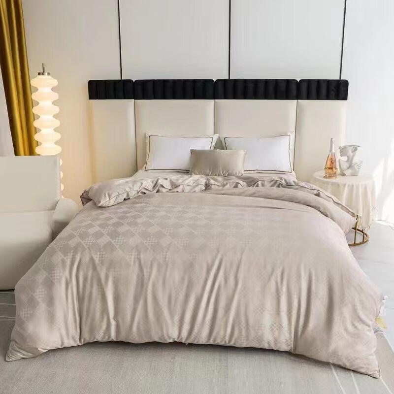 Bijiaman BGM-B2313 100S Sateen Jacquard Mulberry Silk Quilt