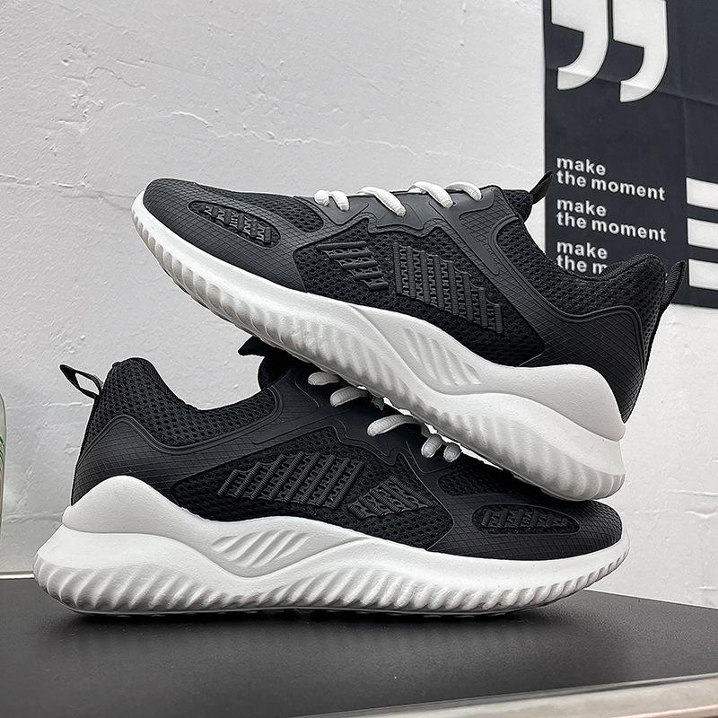 Sneakers men's 2025 spring new couple shoes breathable mesh shoes casual sports shoes Korean version trendy dad shoes