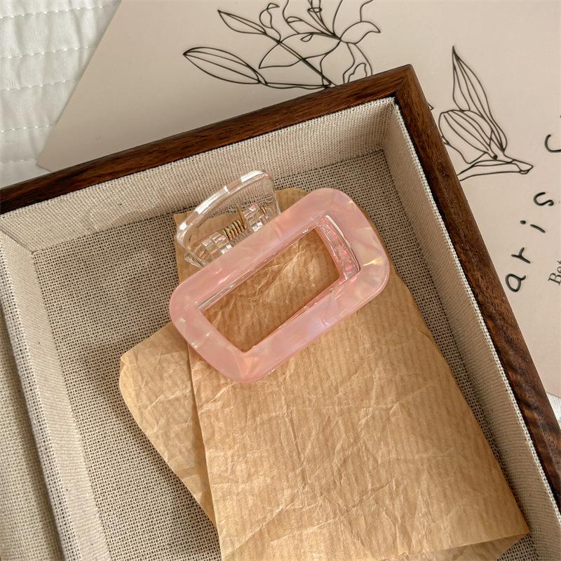 

The Little Mermaid Exquisite Cute Shark Clip - Women s Fashion Acetate Hair Accessory радужный/красный