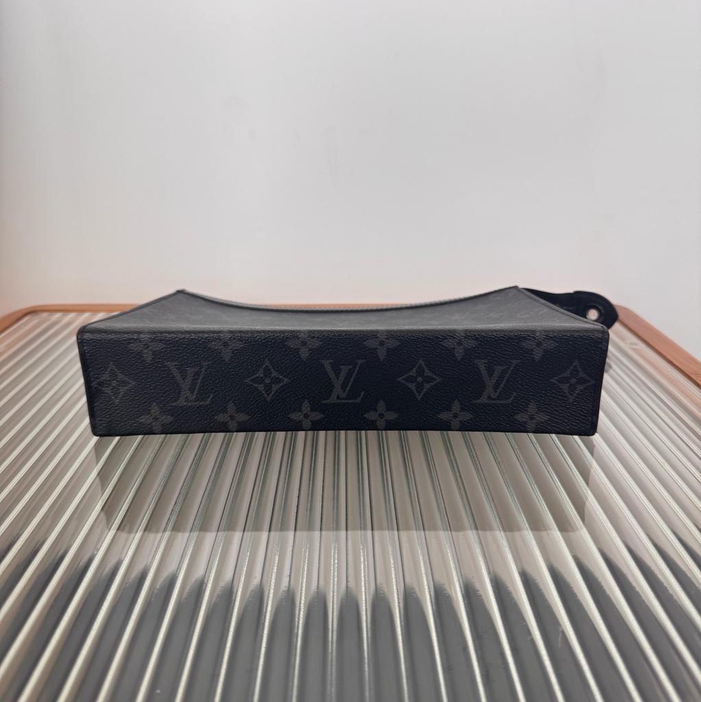[Pre-Owned] Louis Vuitton Pochette Voyage MM 'Black Monogram Eclipse Canvas' - Very Good #1DX6VJ6