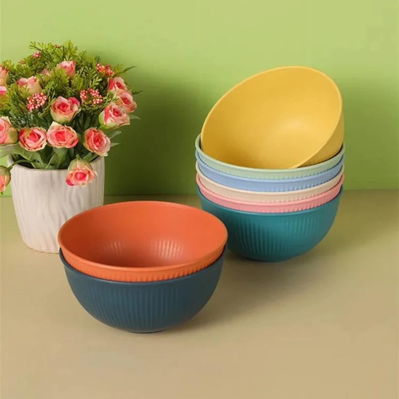 Set da tavola in paglia di grano 4 pezzi Eco-friendly Sicuro Piatti Tazze Ciotole Set di stoviglie per feste a casa Campeggio all'aperto Colore caramella Regalo